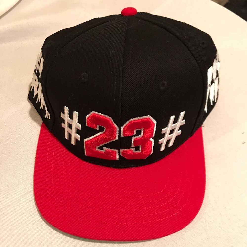 Baseball cap - Picture 6 of 7